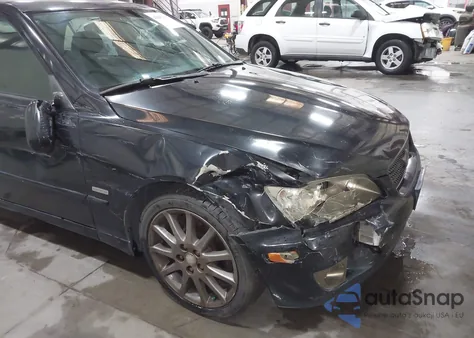 2004 Lexus Is 300 z USA, uszkodzony, nr VIN JTHBD192540089334